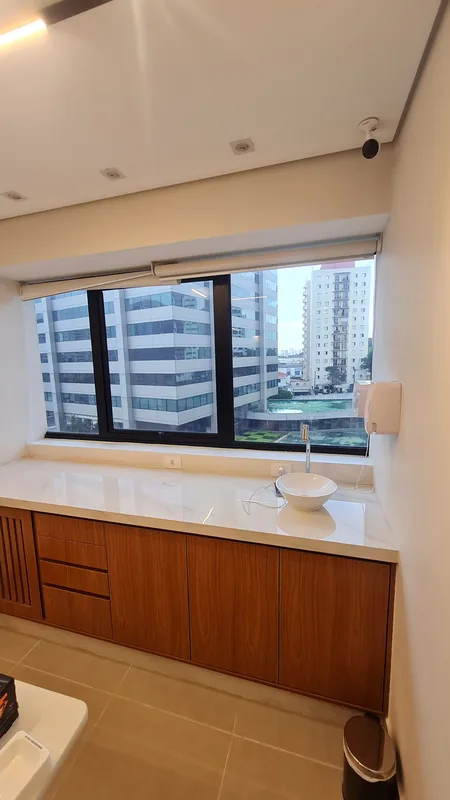 Película nano cerâmica aplicada em consultório odontológico em São Paulo