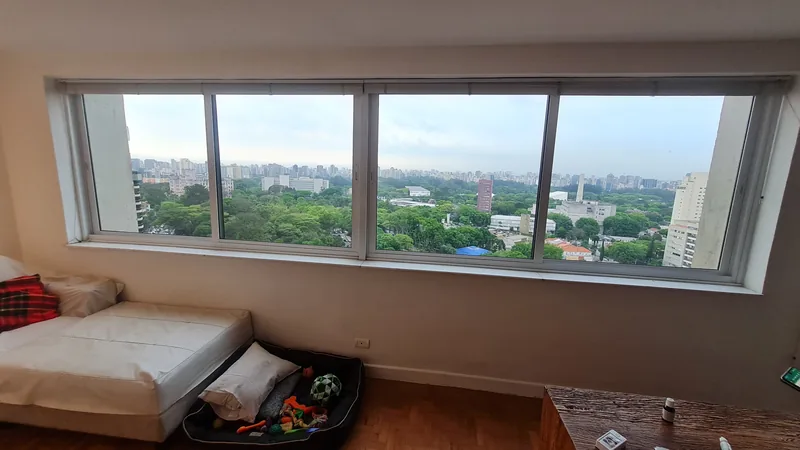 Película nano cerâmica aplicada em sacada de apartamento na Ana Rosa, São Paulo