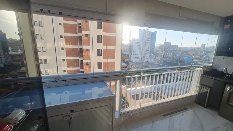 Película nano cerâmica aplicada em sacada de apartamento na Lapa, São Paulo