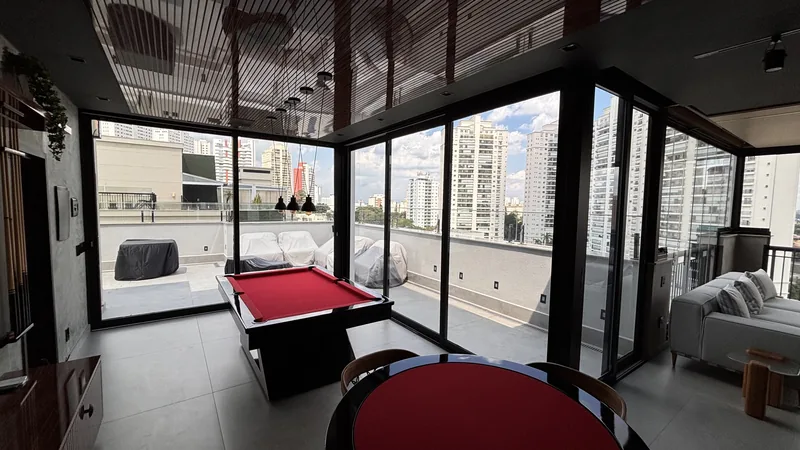 Película nano cerâmica aplicada em sacada de apartamento na Vila Prudente, São Paulo