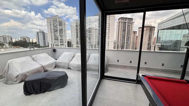 Película nano cerâmica aplicada em sacada de apartamento na Vila Prudente, São Paulo