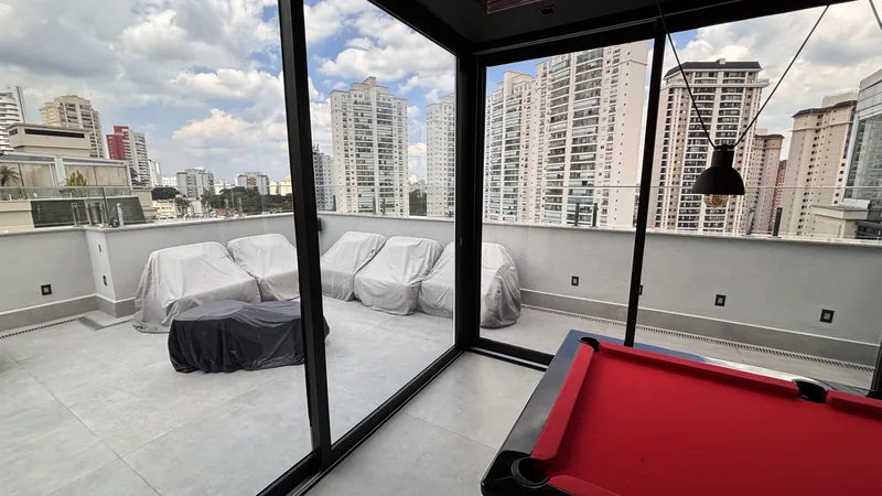 Película nano cerâmica aplicada em sacada de apartamento na Vila Prudente, São Paulo