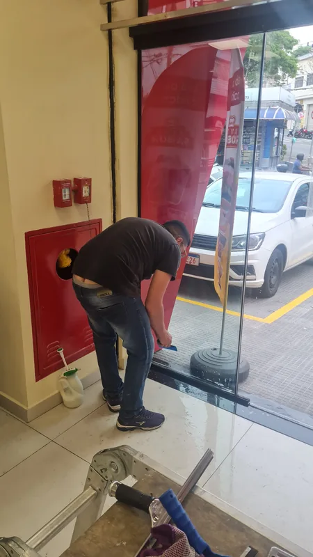 Película nano cerâmica aplicada em restaurante no Tatuapé, São Paulo