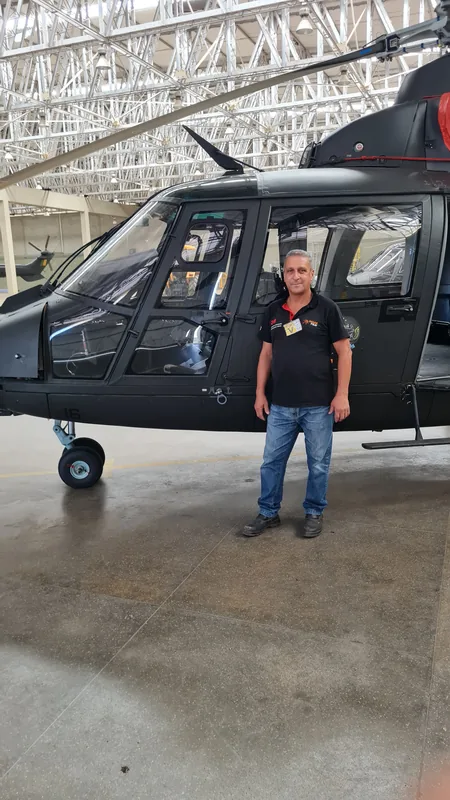 Película fumê de controle solar aplicada em instalação militar em Taubaté, SP