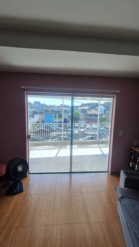 Película refletiva aplicada em residência no Artur Alvim, São Paulo
