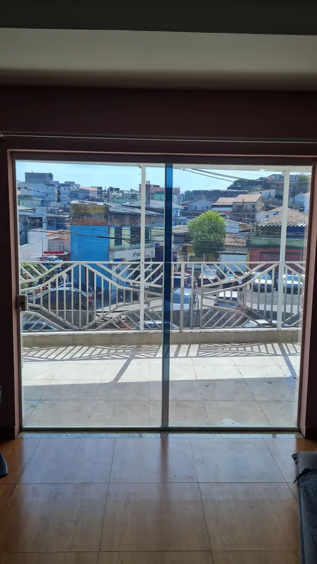 Película refletiva aplicada em residência no Artur Alvim, São Paulo