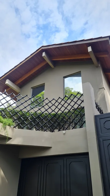 Película refletiva aplicada em residência no Morumbi, segunda etapa